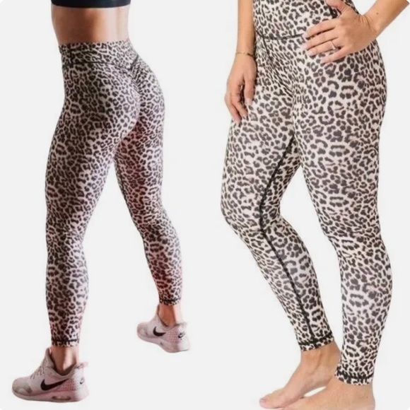 ZIYA Active Leopard Brilliant Scrunchy What Hi-Rise 7/8 length - size 4 - Picture 2 of 6